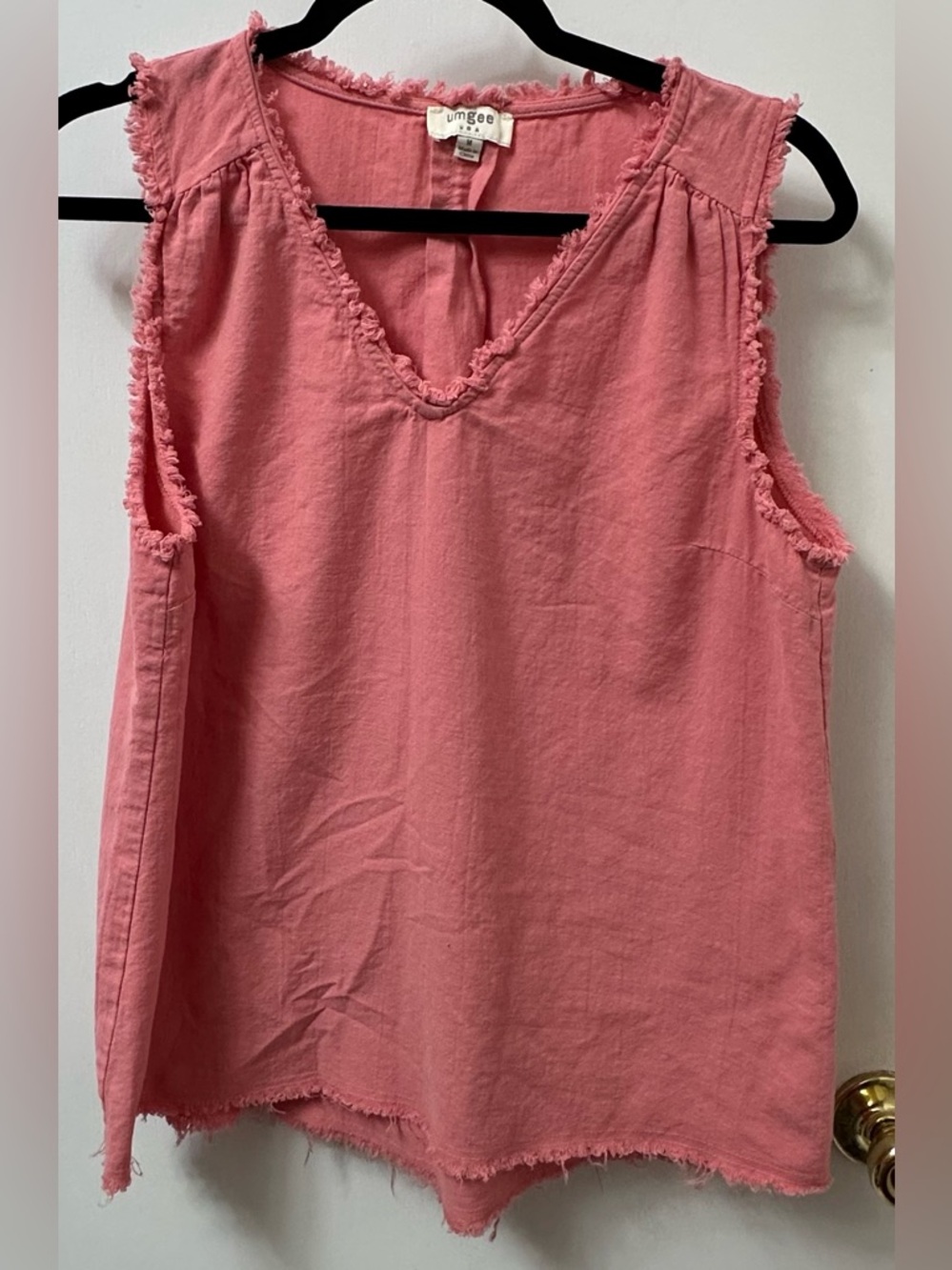 Umgee Rose Pink Frayed V-Neck Sleeveless Tank